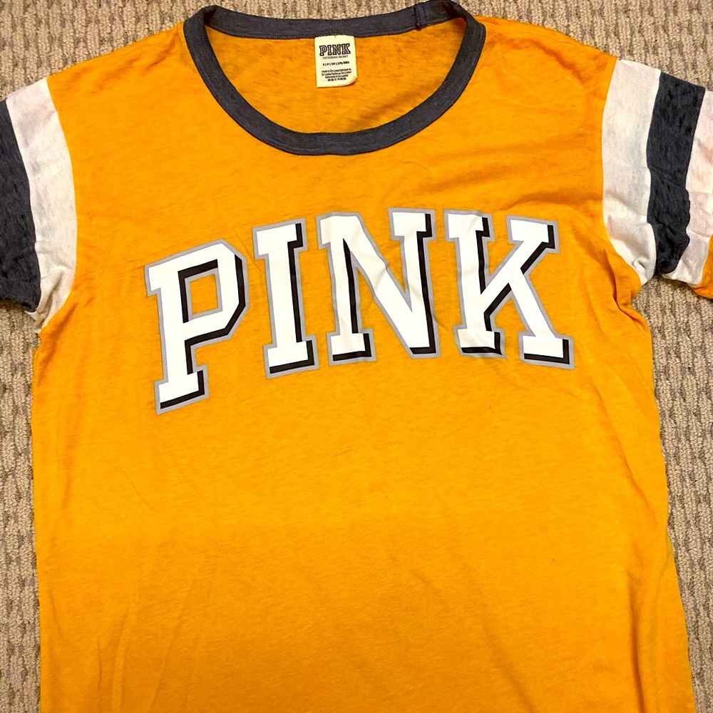 New Women’s small PINK shirt